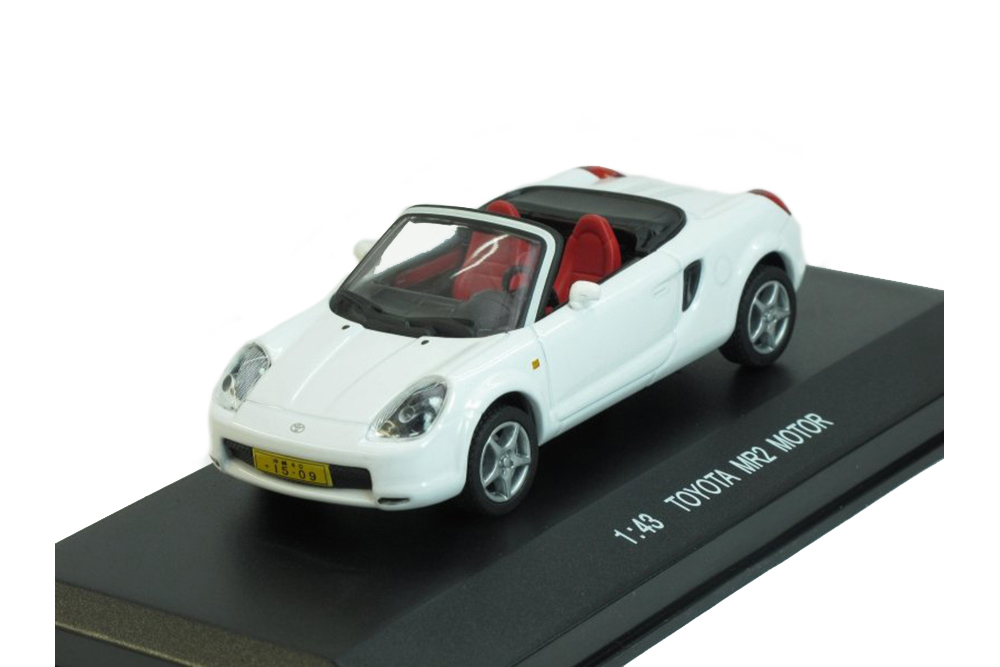 

Модель коллекционная POTATOCAR Toyota MR2 motor white, Белый