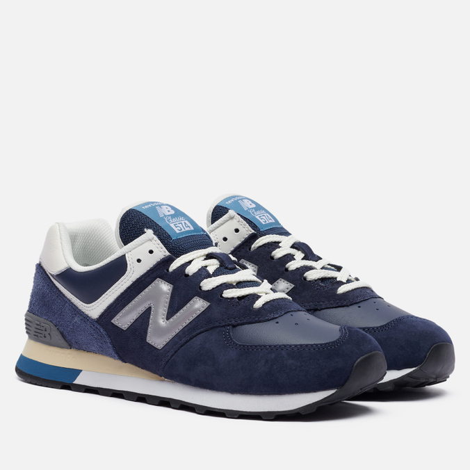 

Кроссовки мужские New Balance 574v2 синие 43 EU, 574v2