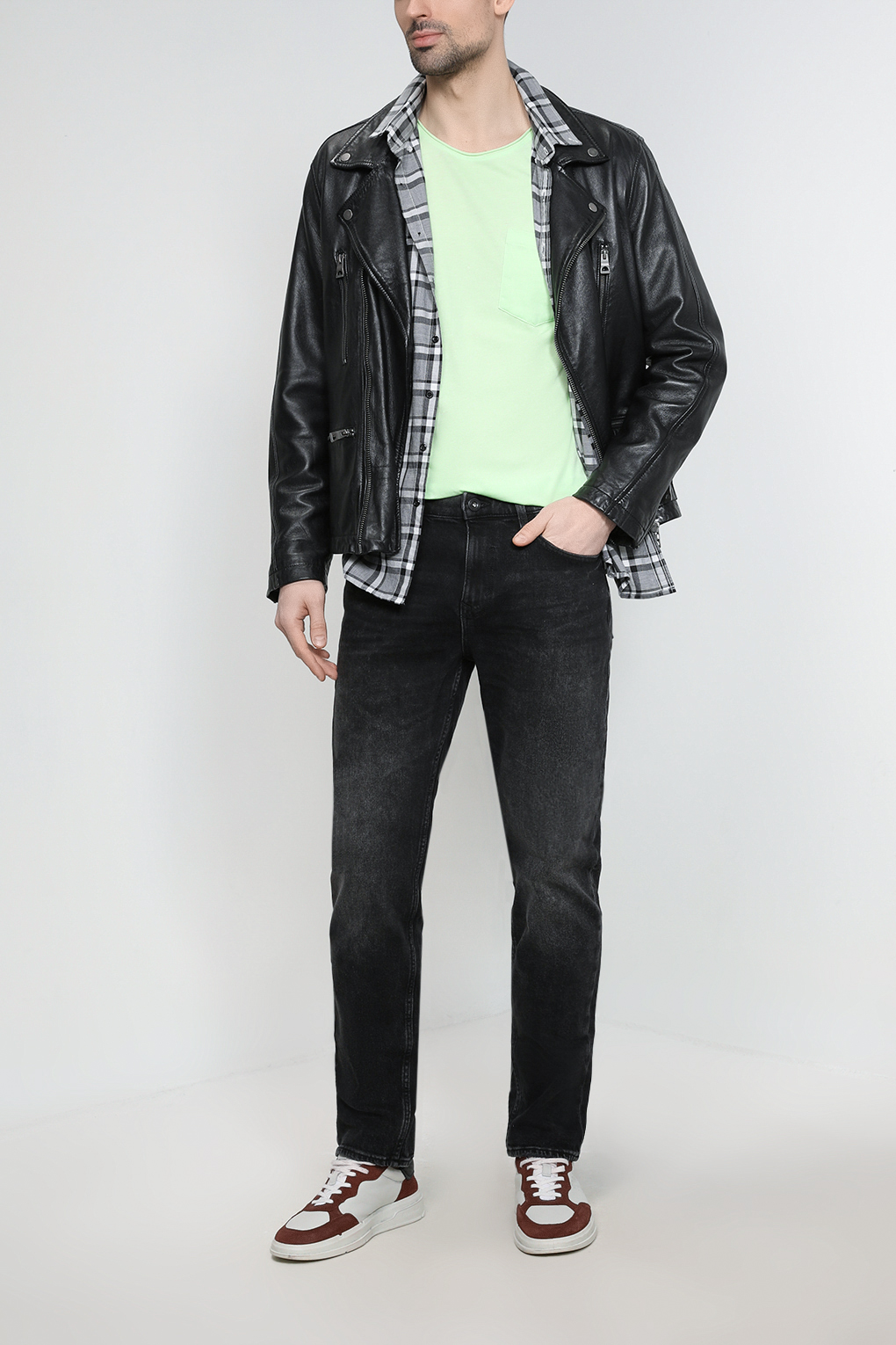 

Джинсы мужские Esprit Edc 992CC2B302 черные 36/34, Черный, 992CC2B302