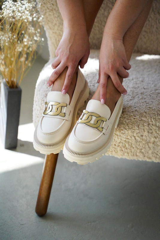 

Лоферы женские Sbalo S31 белые 38 RU, Белый, S31