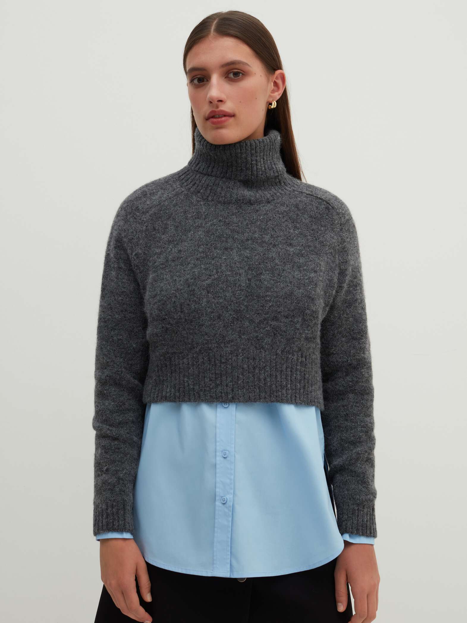 

Свитер женский Stefanel 3548276 серый, L, 3548276