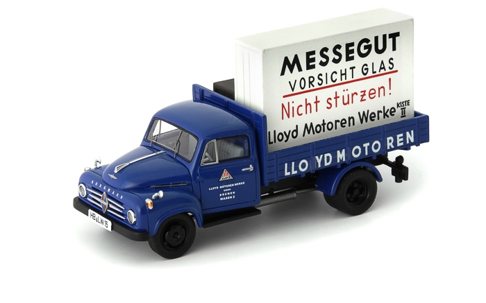 Модель коллекционная AUTOCULT Borgward B1500 pick-up truck-lloyd blue germany 1955