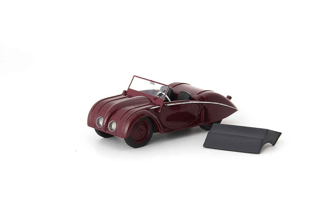 Модель коллекционная AUTOCULT Rapid kleinwagen 1946 red/black limited edition 333 pcs.