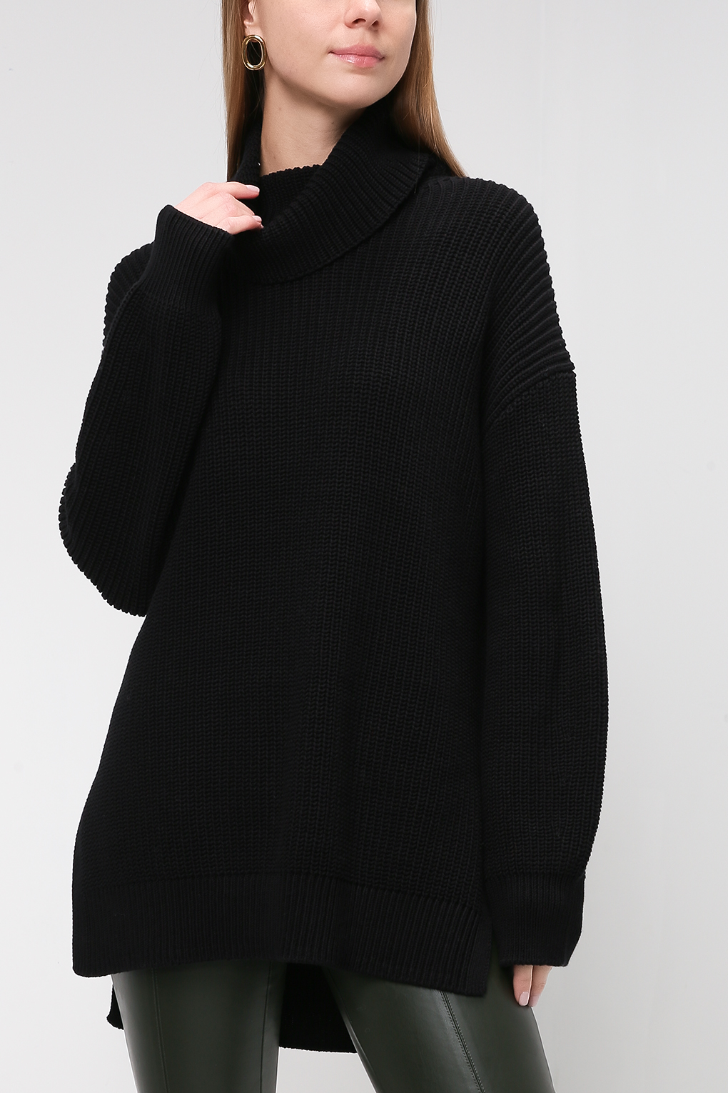 

Свитер женский Marc O’Polo M09605960189 черный XS, M09605960189