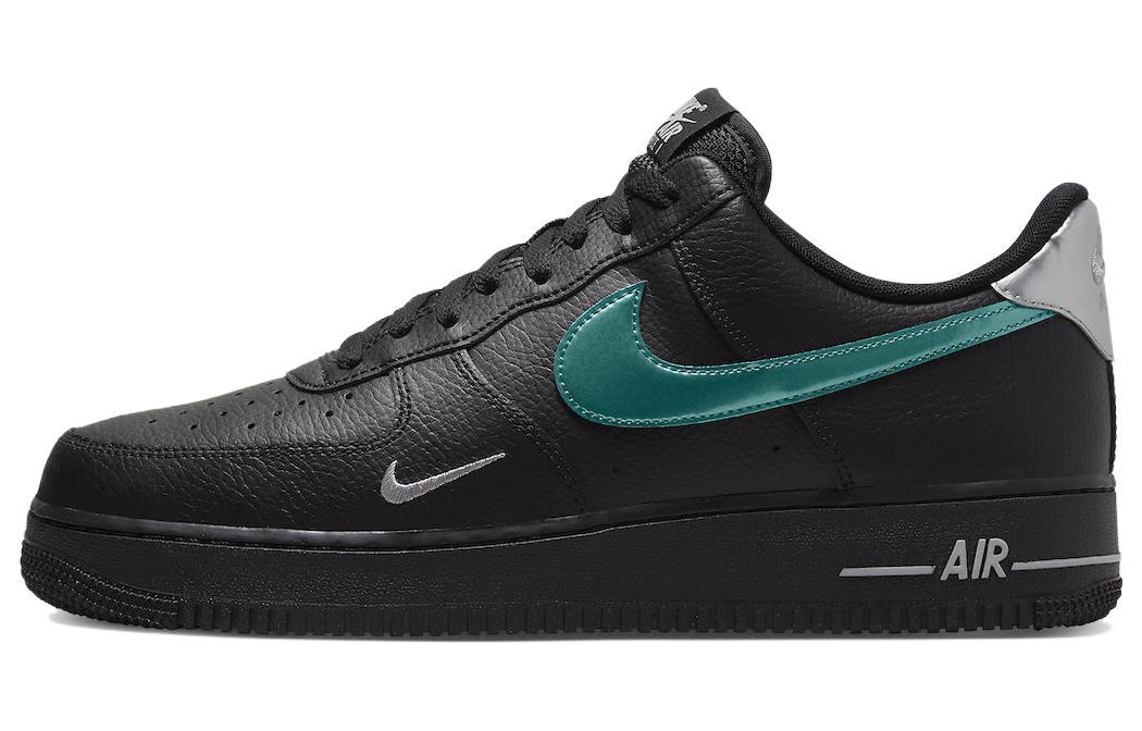 

Кеды унисекс Nike Air Force 1 Low Black Blue Lightning черные 45 EU, Черный, Air Force 1 Low Black Blue Lightning