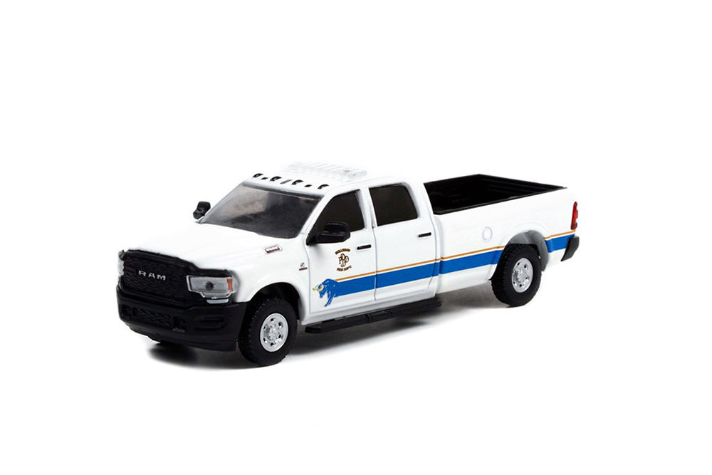 

Модель коллекционная Ram 2500 pick-up tradesman bullhead fire departmentarizona 2020, Белый