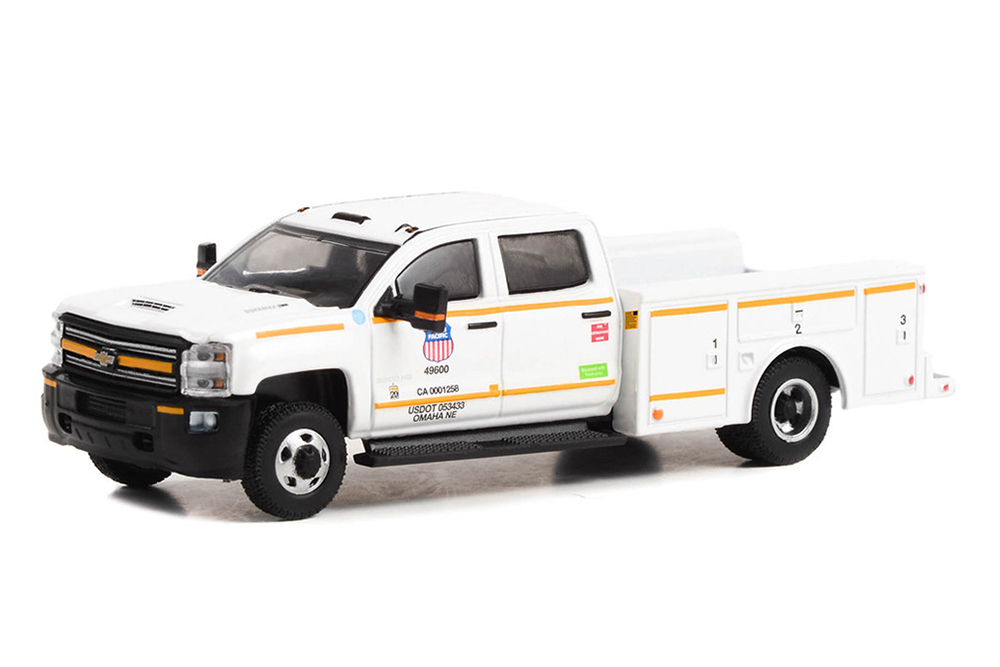 

Chevrolet silverado 3500 dually service bed union pacific railroad maintenance truck 2018, Белый