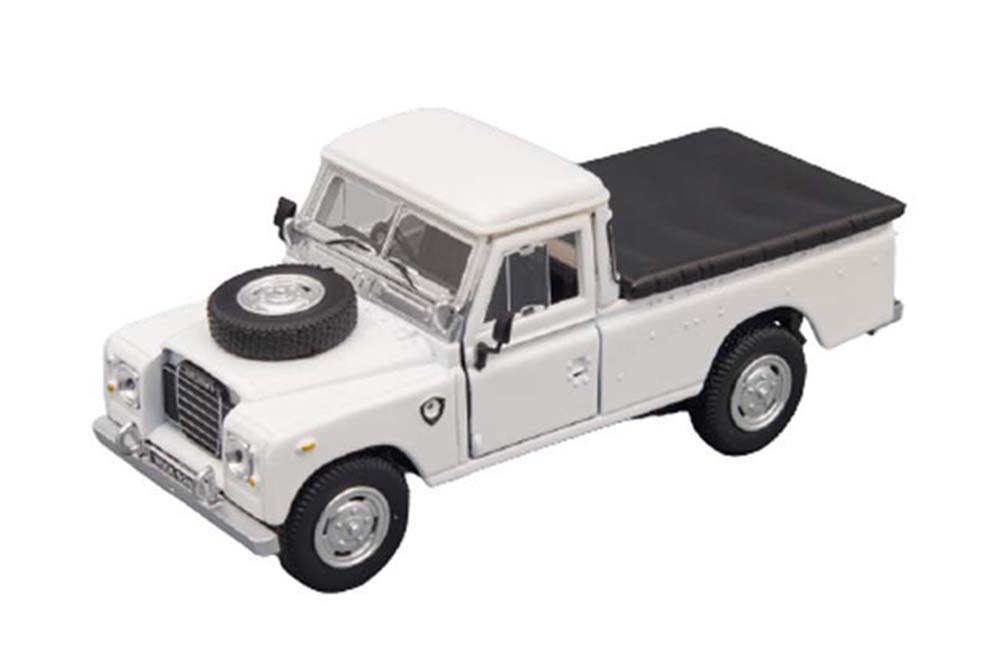 Модель коллекционная CARARAMA Land rover series 109 pickup white