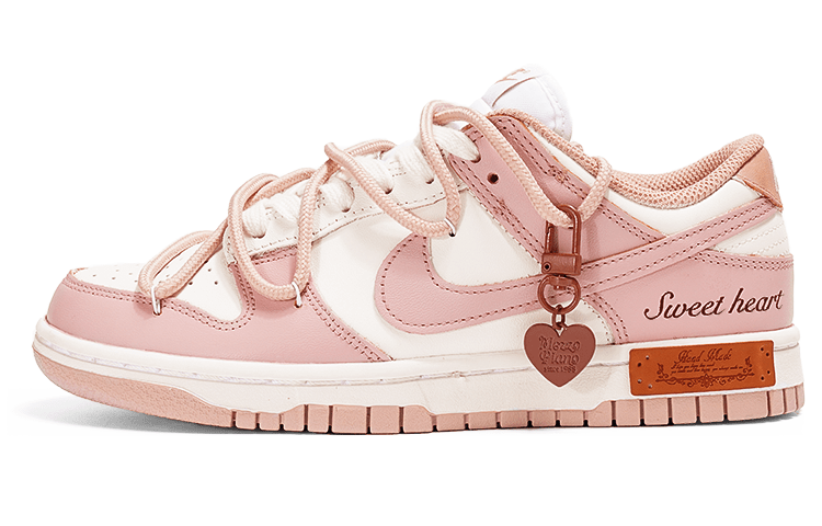 

Кеды унисекс Nike Dunk Low spd белые 38.5 EU, Белый, Dunk Low spd