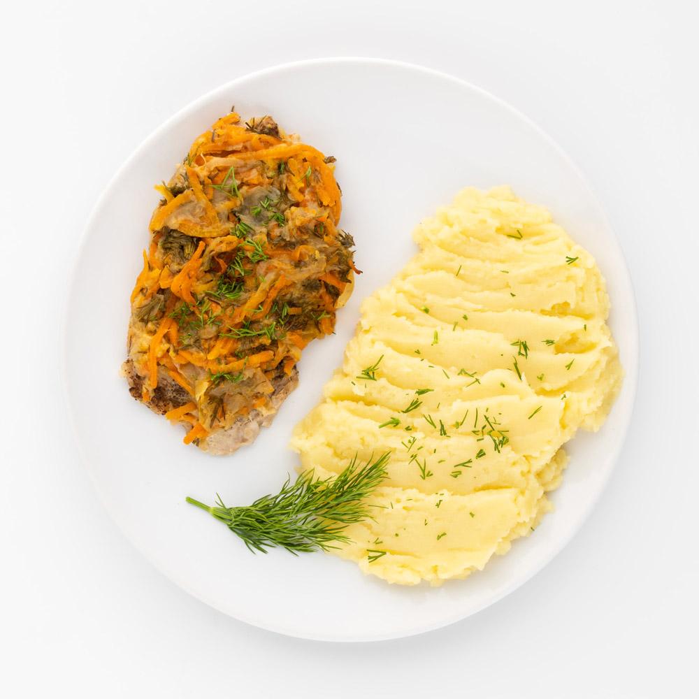 

Свинина Вкусно под овощами, с картофельным пюре, 250 г