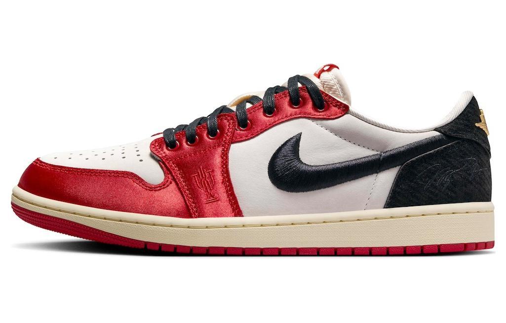 

Кеды унисекс Jordan Trophy Room x Air Jordan 1 Low OG Away красные 36 EU, Красный, Trophy Room x Air Jordan 1 Low OG Away