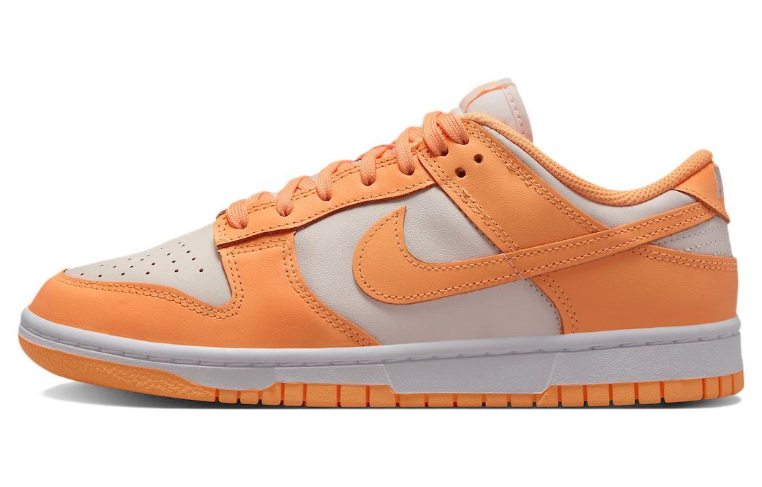 

Кеды унисекс Nike Dunk Low Peach Cream оранжевые 44.5 EU, Оранжевый, Dunk Low Peach Cream