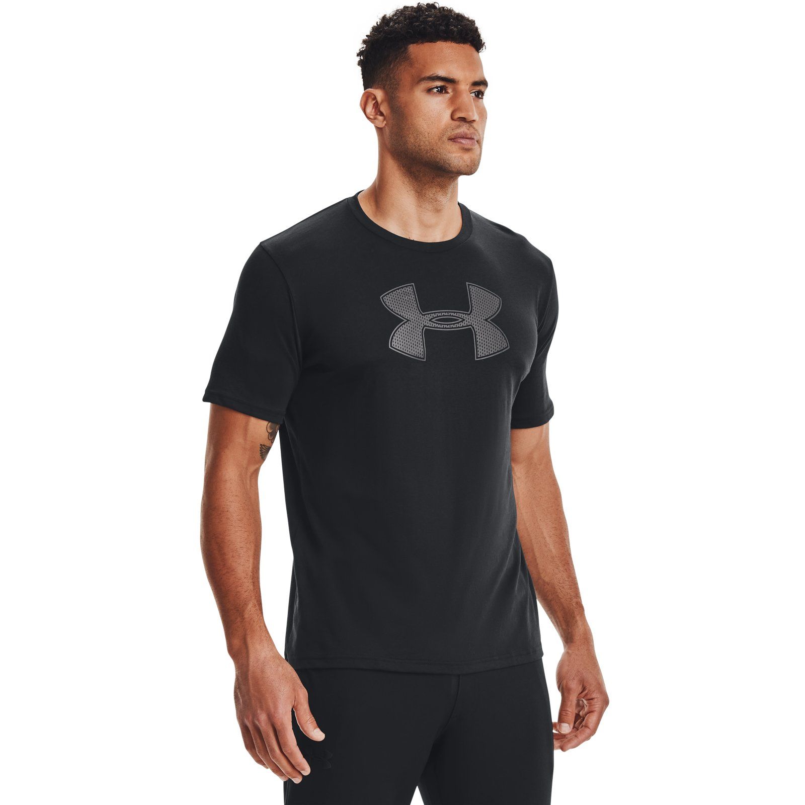 фото Футболка мужская under armour 1329583-001 черная xxl