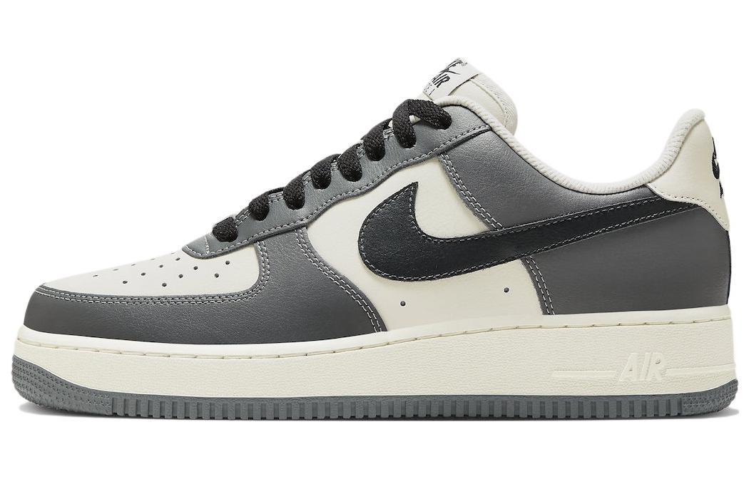 

Кеды унисекс Nike Air Force 1 Low бежевые 36.5 EU, Бежевый, Air Force 1 Low
