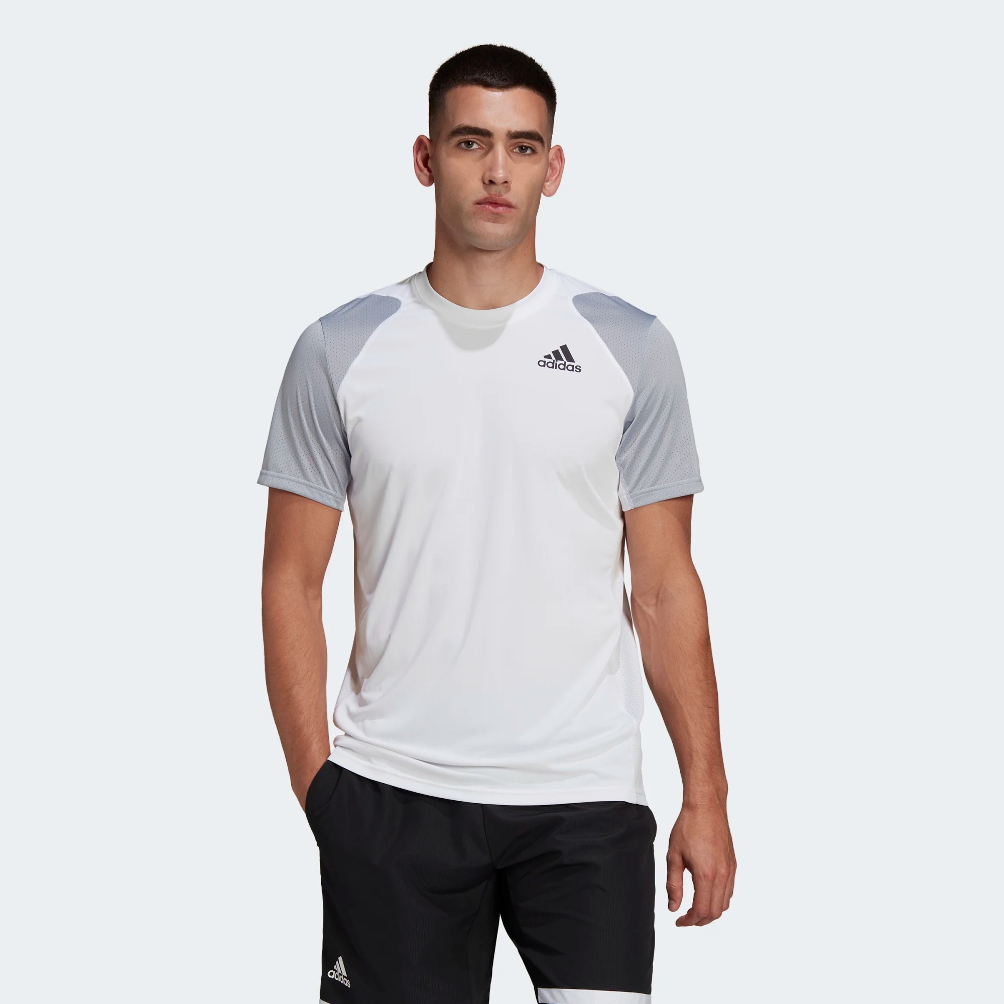 

Футболка мужская Adidas HB9081 белая M, HB9081
