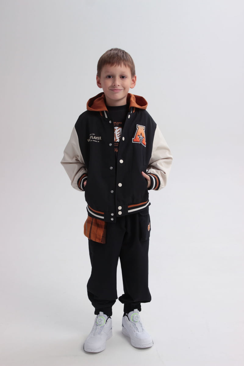 Куртка детская Anta Junior Player, Черный, 146