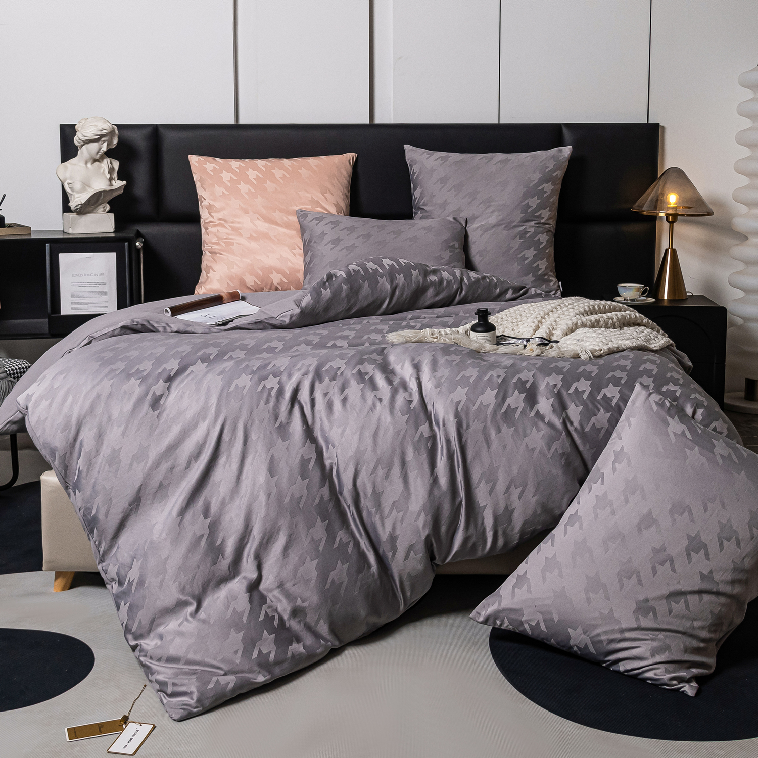 

Постельное белье VIVA-HOME TEXTILE 1,5 спальный на молнии, GC
