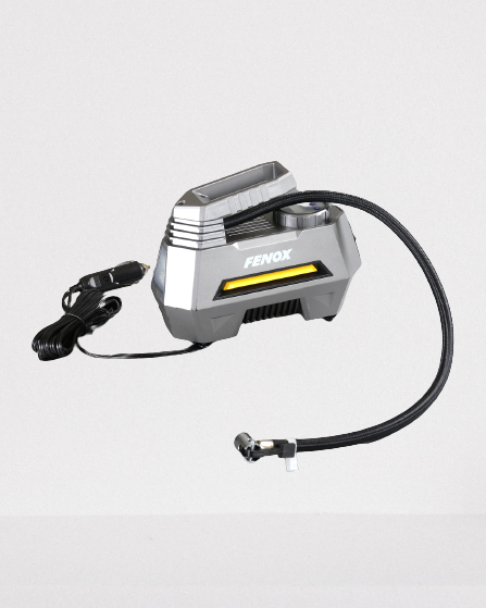 Автомобильный компрессор 120Вт с цифровым манометром и фонариком FENOX арт. FAE2011