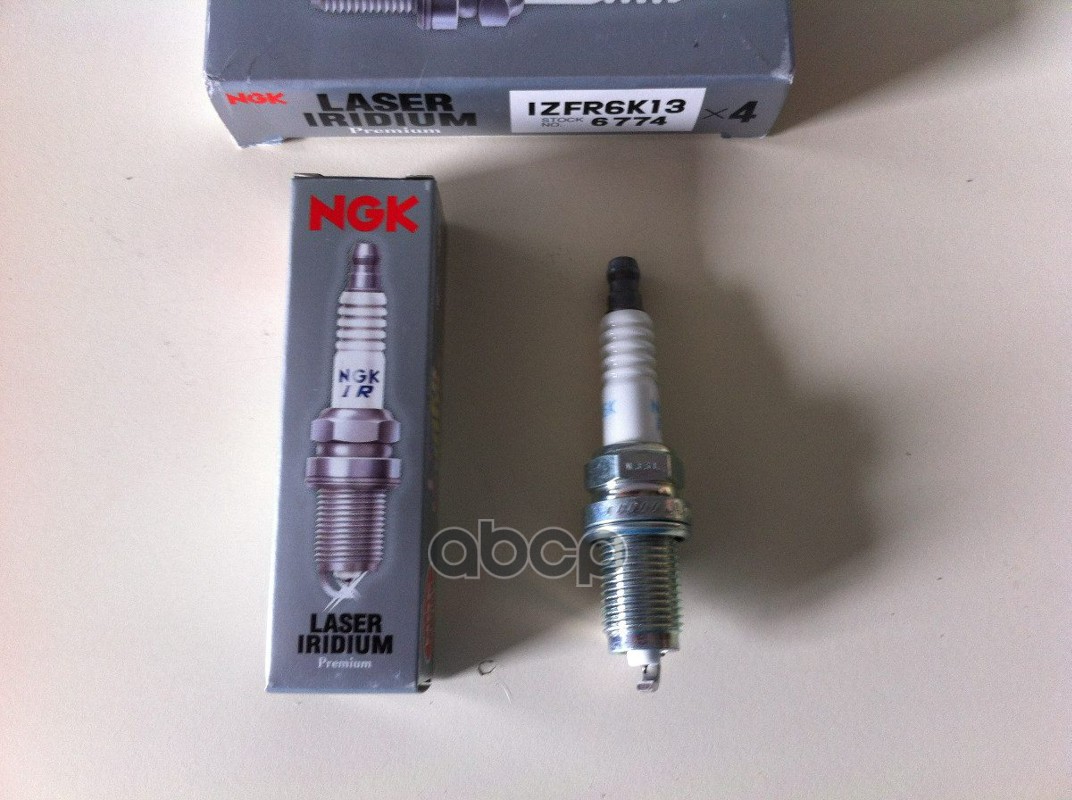 

Свеча зажигания Honda Civic IX/Civic VIII Hatchback/FIT III 07>14 NGK IZFR6K13