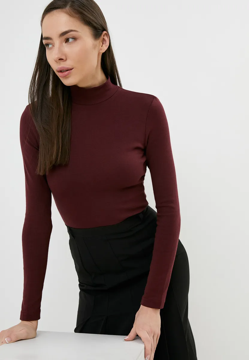 

Водолазка женская Liza Volkova 216901774 бордовая 46 RU, 216901774