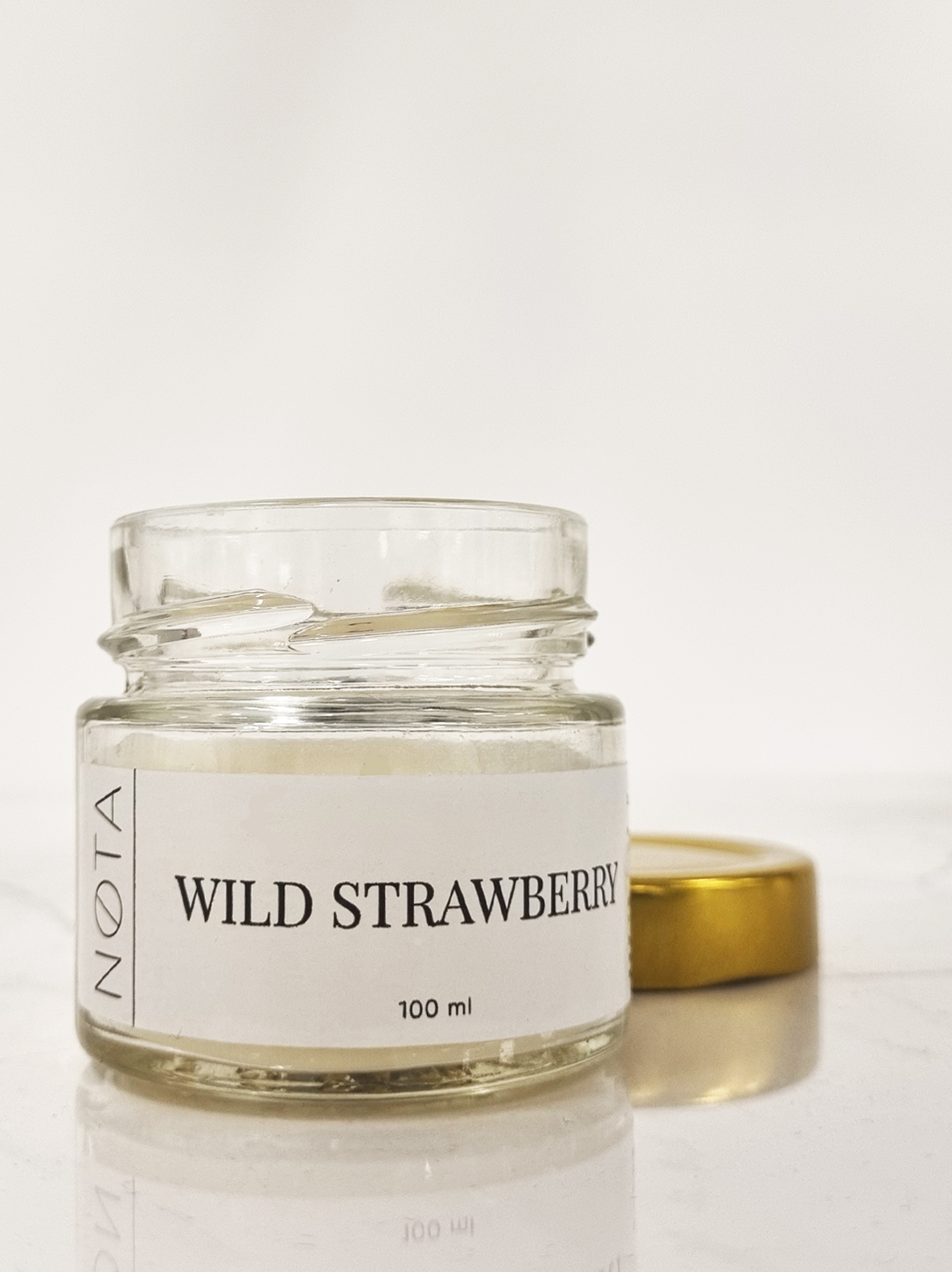 

Свеча ароматическая в банке Nota Wild strawberry, 100 мл, Свеча ароматическая