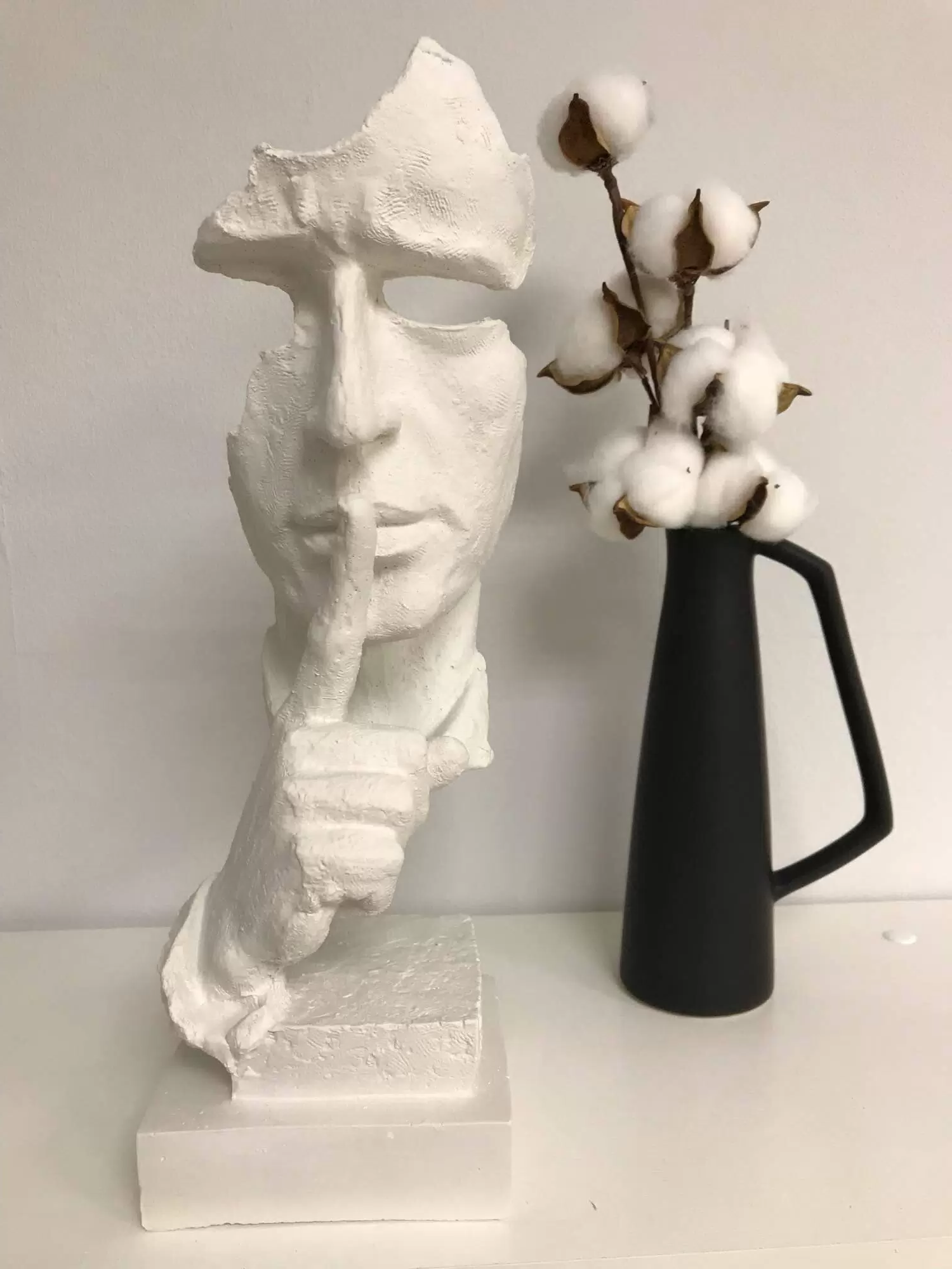 

Статуэтка из гипса Aesthetic_home_decor лицо мужчины Тишина Молчание, Белый