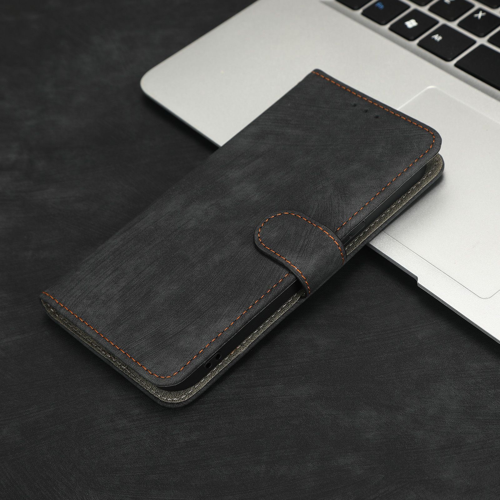 

Чехол-книжка MyPads из кожи для Tecno Pova 4 Pro, Черный