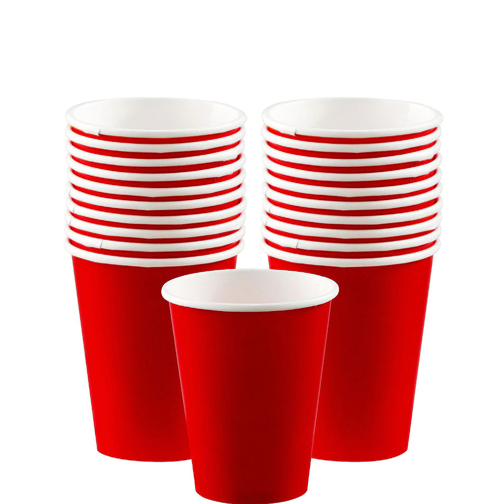Картонные стаканы. Бумажный стакан. Красный стаканчик. Красные бумажные стаканчики.