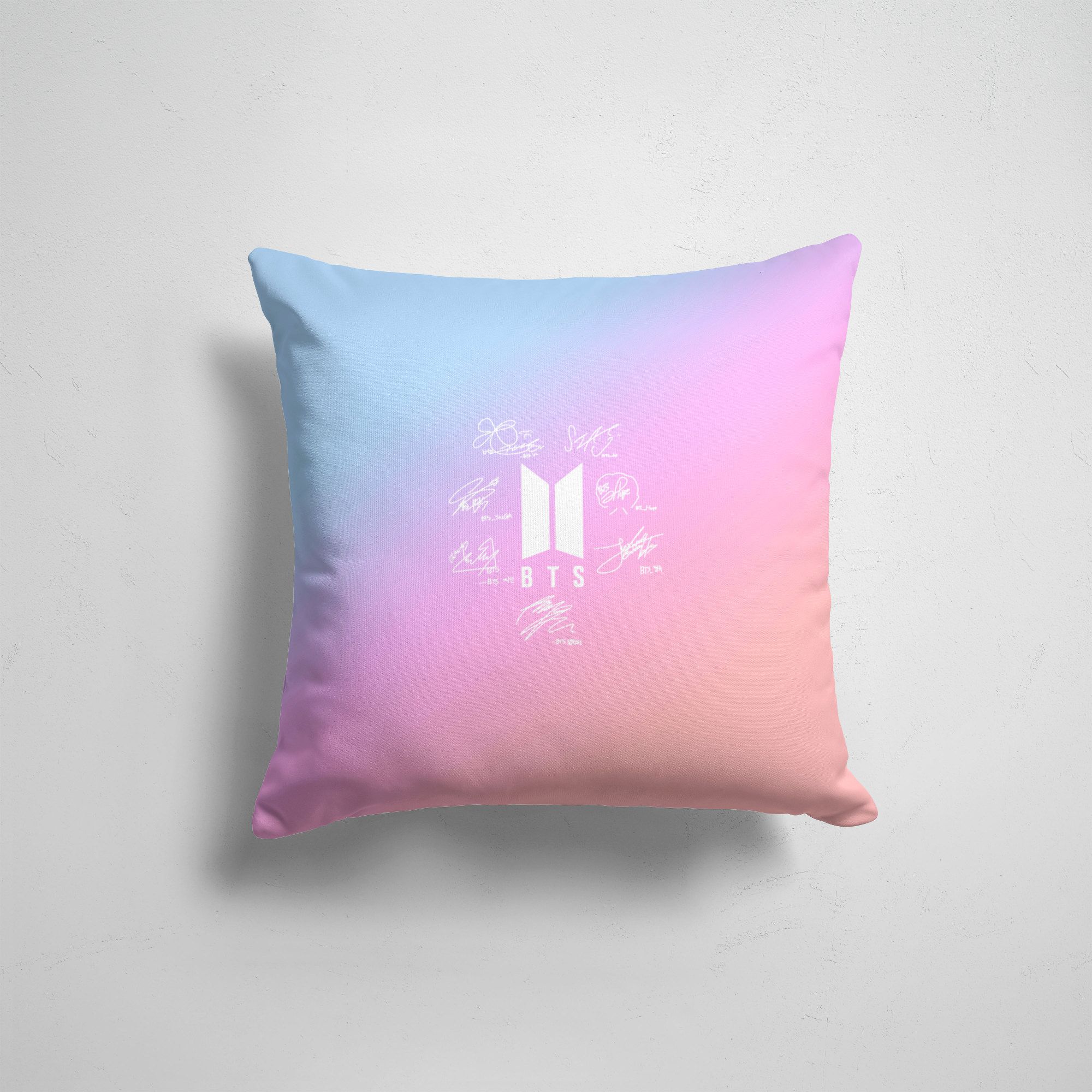

Подушка декоративная 45х45см K pop BTS АВТОГРАФЫ, Разноцветный