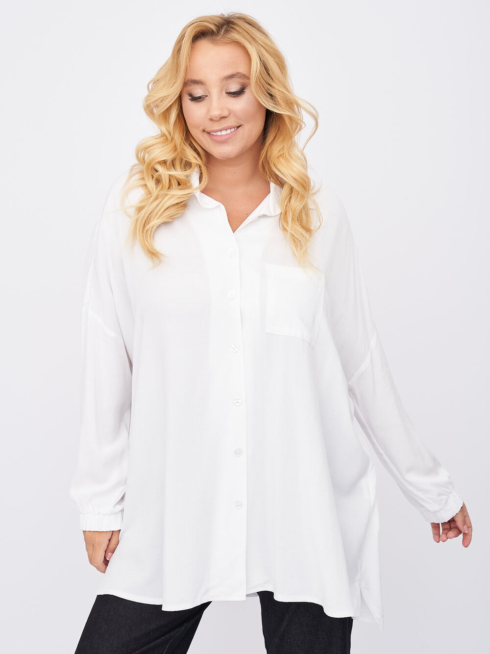 

Рубашка женская ARTESSA BL28104WHT02 белая 52-54 RU, BL28104WHT02