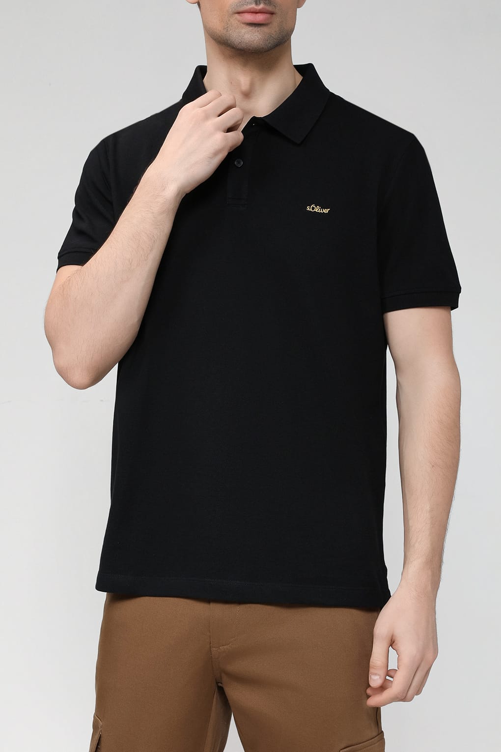 

Футболка мужская s.Oliver 10.3.11.13.121.2129488 черная L, Черный, 10.3.11.13.121.2129488