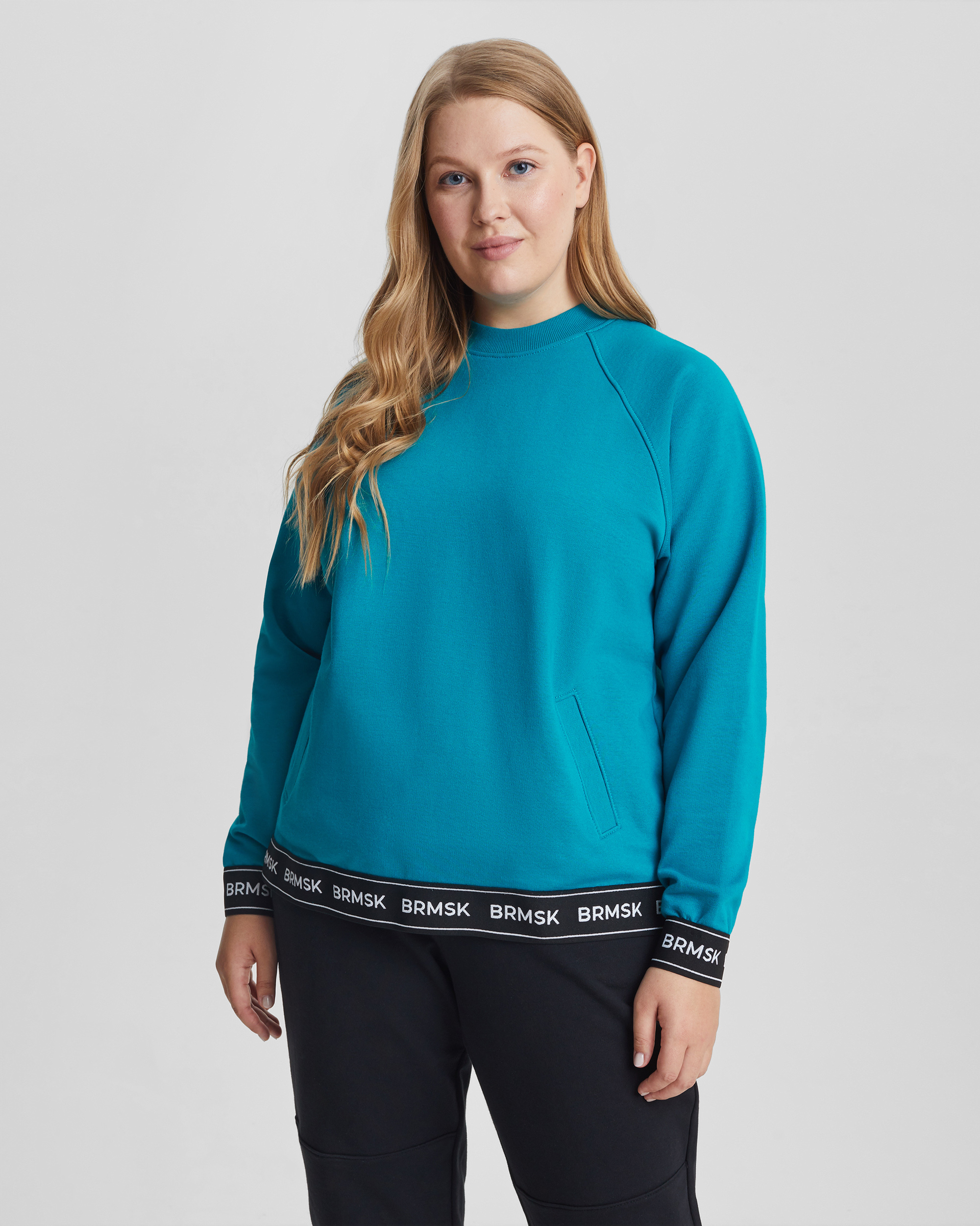 

Свитшот женский BARMARISKA BRMSK/3 бирюзовый 56-58 RU, BRMSK/3