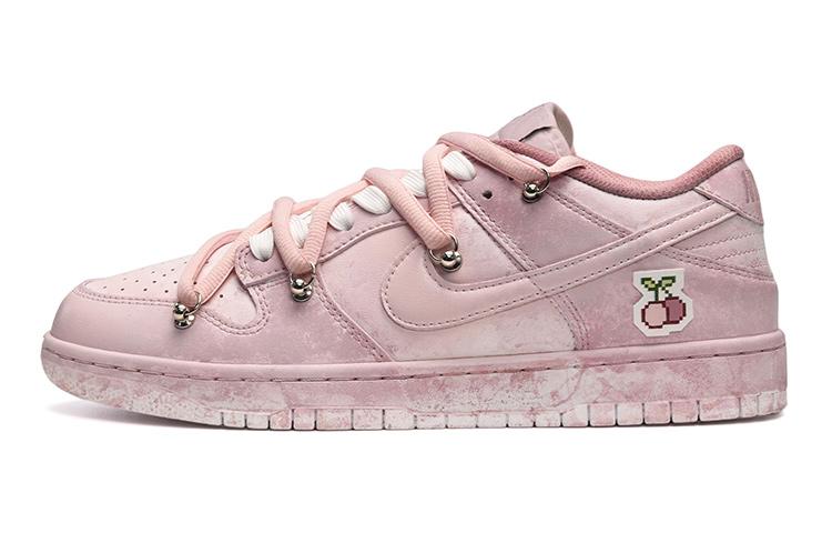 

Кеды унисекс Nike Dunk Low GS розовые 39 EU, Розовый, Dunk Low GS