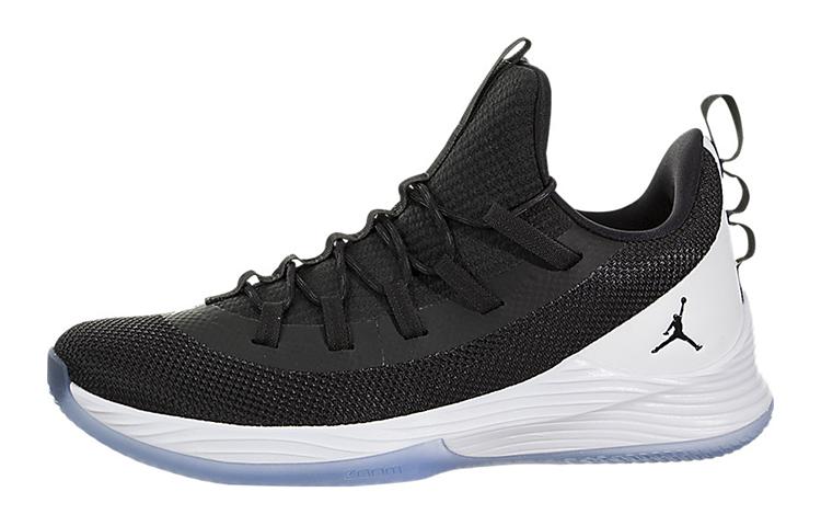 

Кроссовки унисекс Jordan Jordan Ultra Fly 2 low черные 46 EU, Черный, Jordan Ultra Fly 2 low