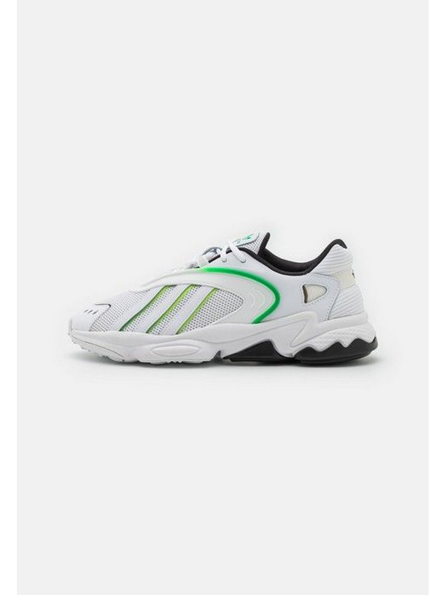 

Кроссовки женские Adidas OZTRAL белые 38 EU, OZTRAL