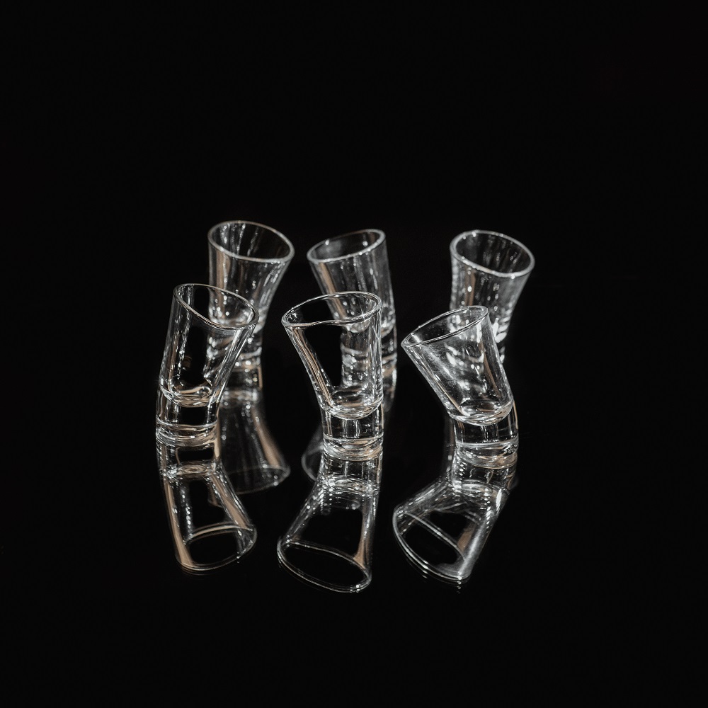 фото Набор из шести хмельных стопок текильных хмельное стекло