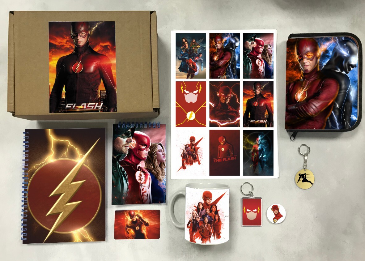 

Бокс с подарком принт Флэш, The Flash, TF0009, 8 предметов