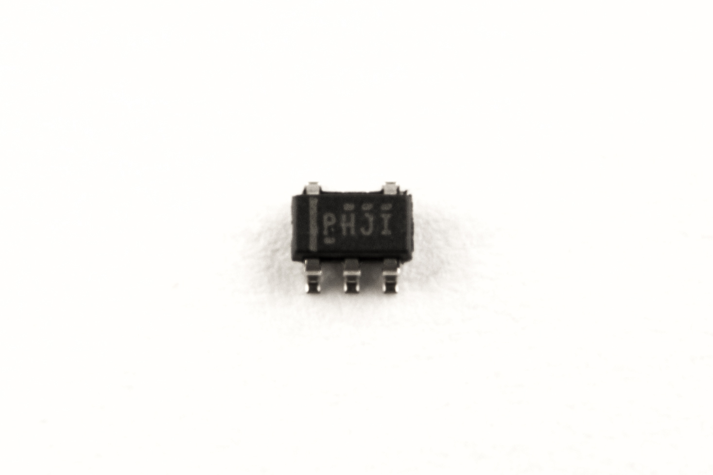 

Микросхема Texas instruments TPS793475DBVR