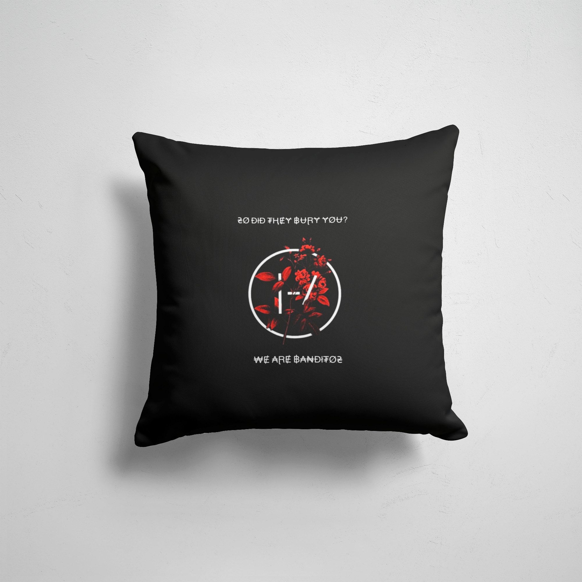 

Подушка декоративная 45х45см Рок Twenty one pilots, Разноцветный