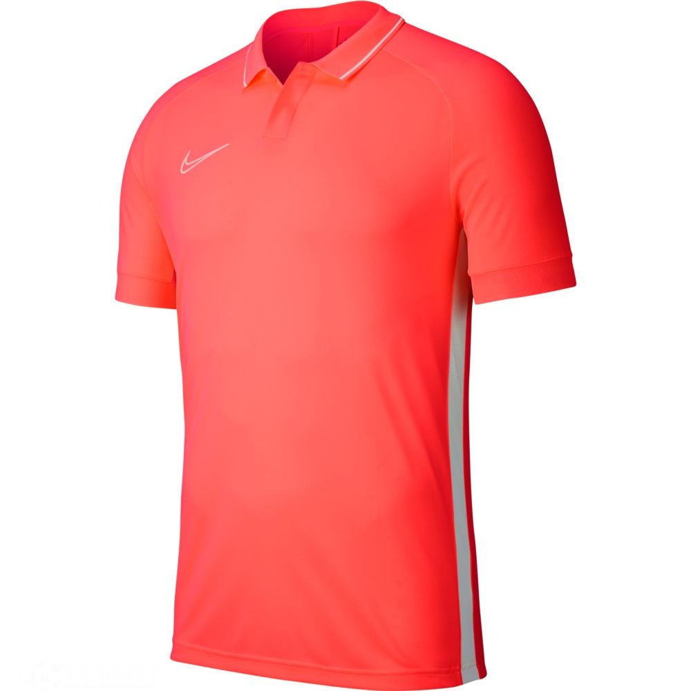 

Футболка мужская Nike BQ1496-671 красная S, BQ1496-671