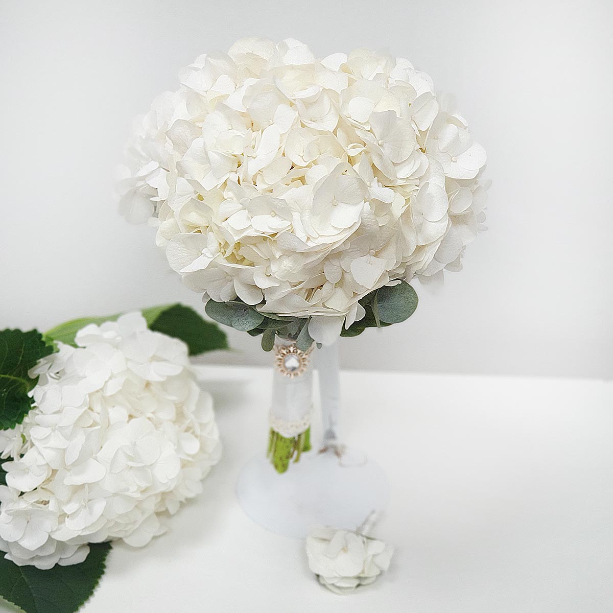 

Букет живых цветов, Талисман Флора, B1340, 25см