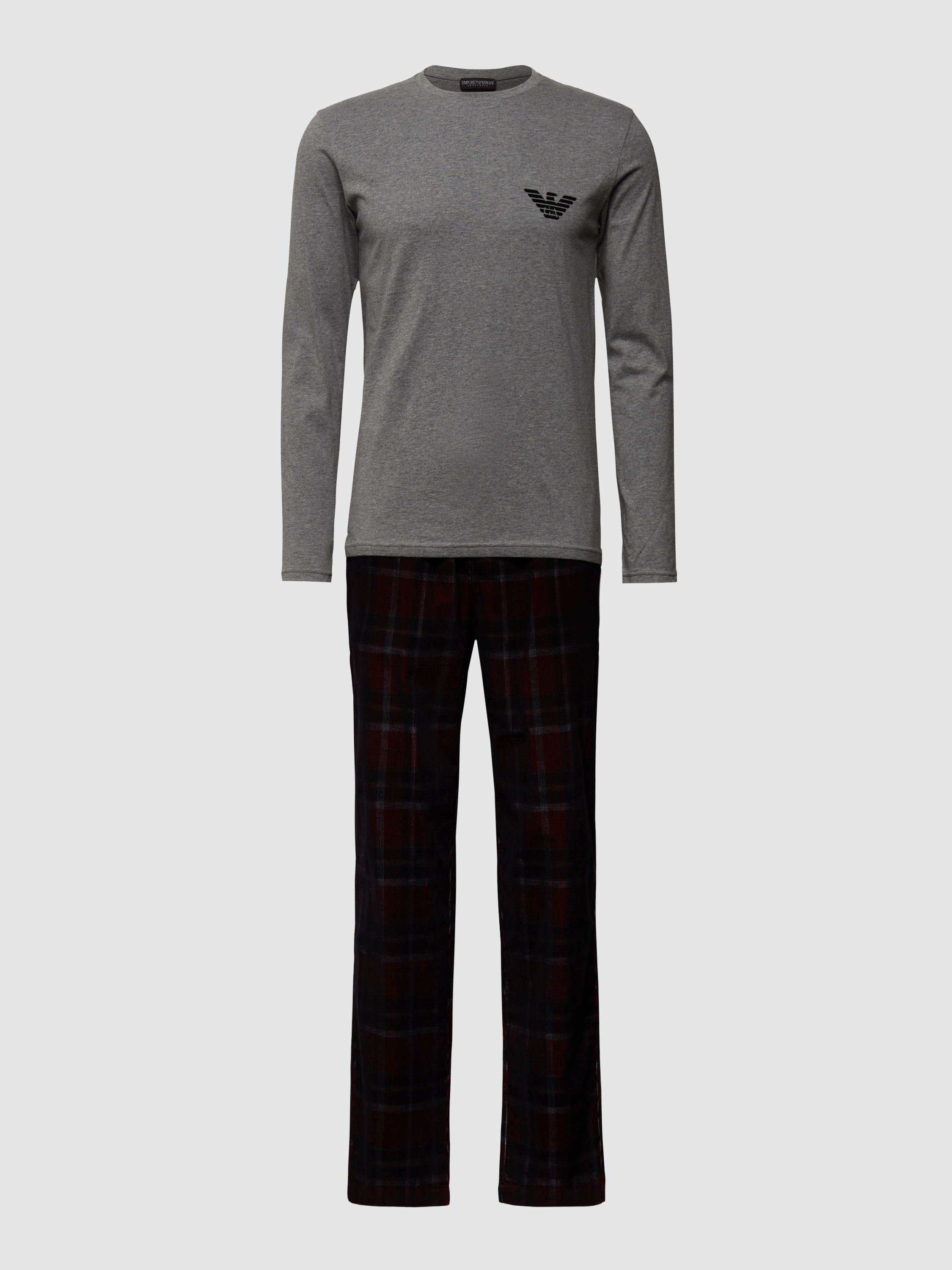 

Пижама мужская Emporio Armani 1410290 красная S (доставка из-за рубежа), Красный, 1410290