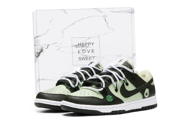 

Кеды унисекс Nike Dunk Low LX черные 39 EU, Черный, Dunk Low LX