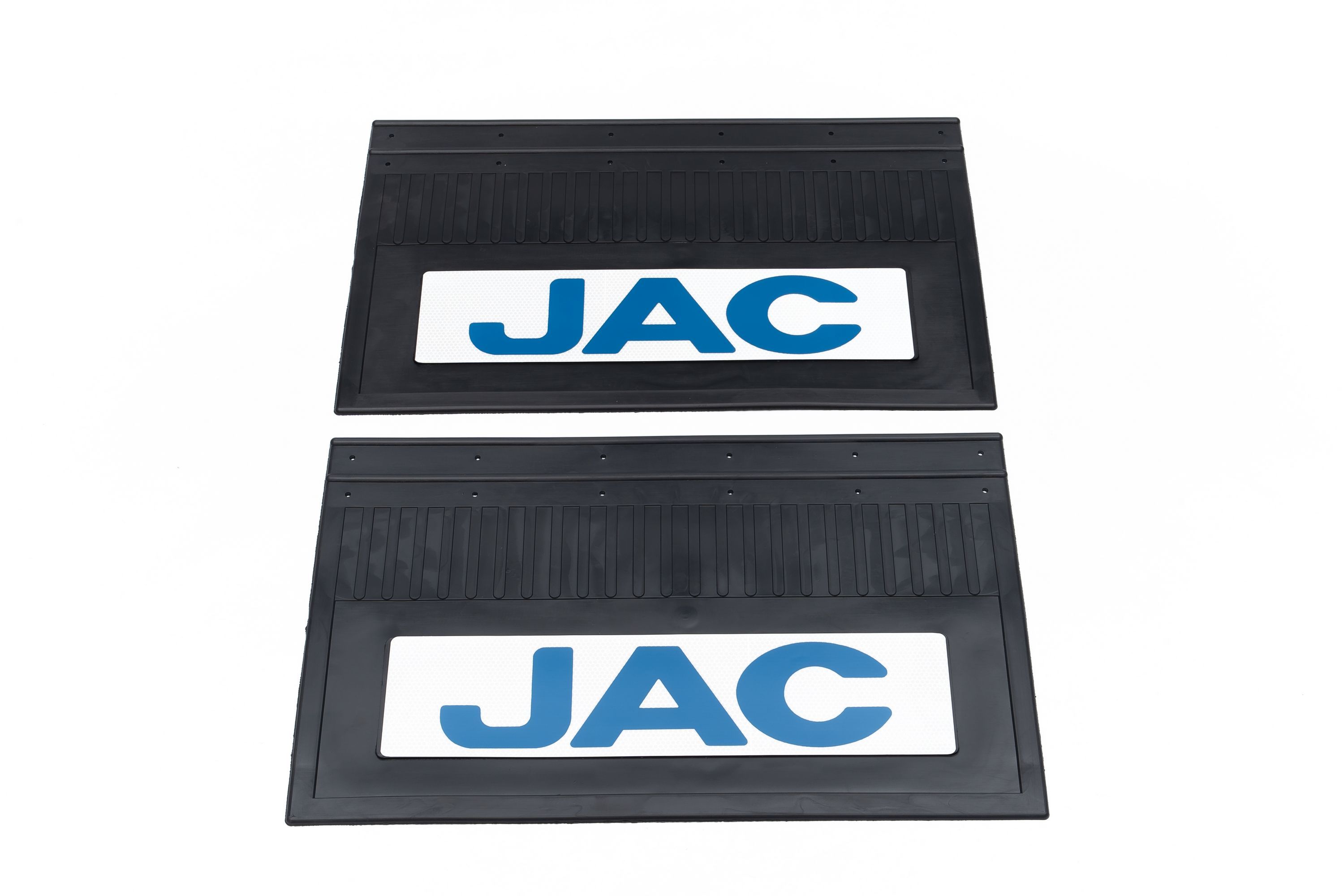 

Комплект брызговиков JAC черная резина с синей надписью 600*370 задние светоотр.