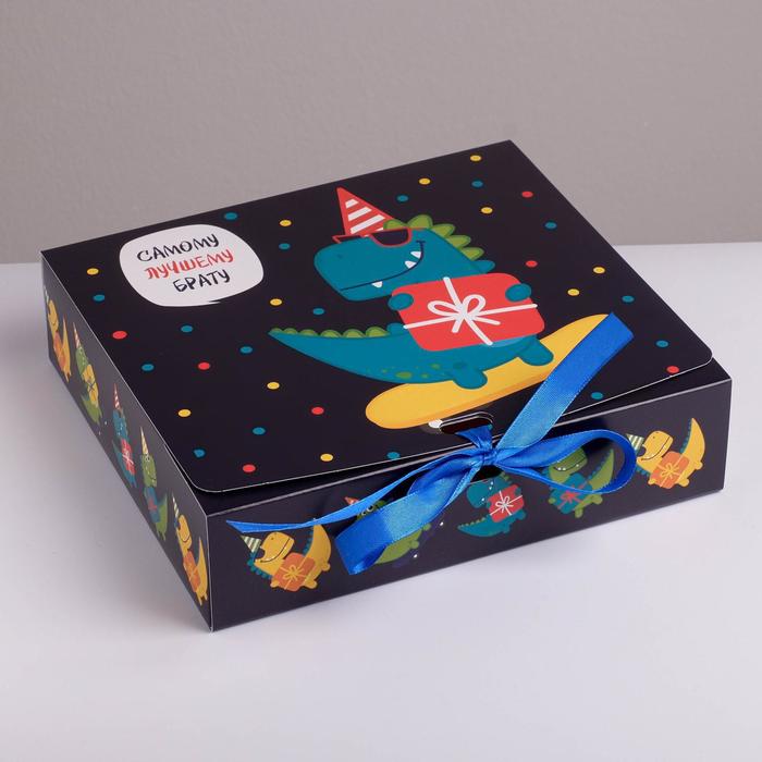 

Коробка складная подарочная «Дорогому брату», 20 × 18 × 5 см, Коллекция упаковки "Для самых родных"