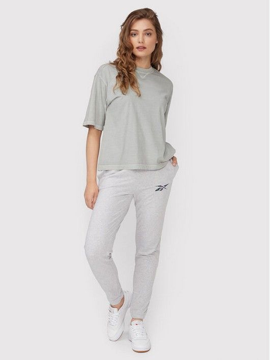 

Спортивные брюки женские Reebok 0000209984330 серые S (доставка из-за рубежа), Серый, 0000209984330