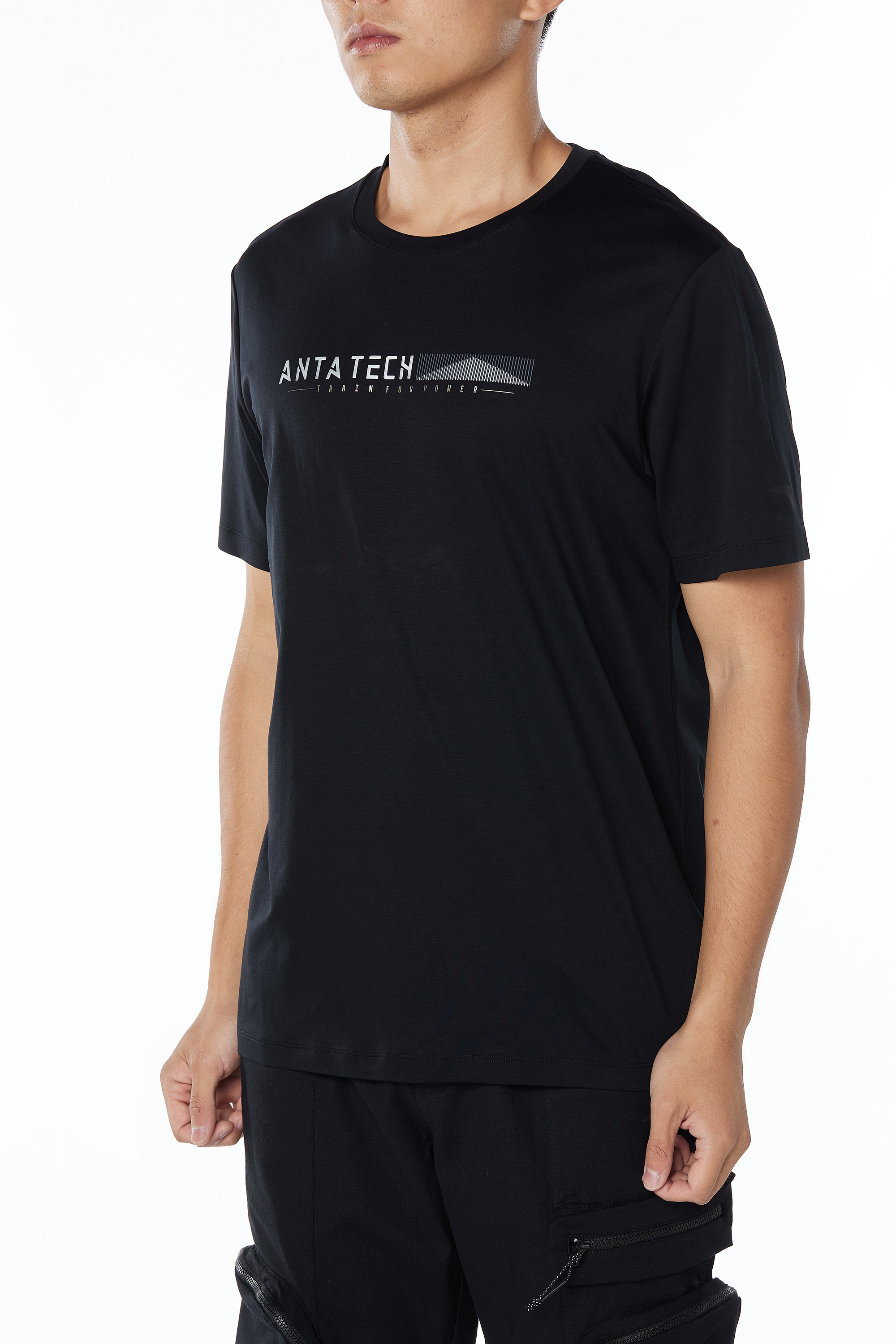 

Футболка мужская Anta 852427157-3 черная L, Черный, 852427157-3