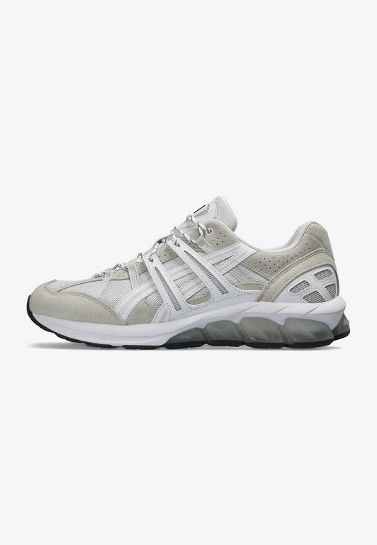 

Кроссовки унисекс Asics A0H15O08A белые 40 EU, Белый, A0H15O08A