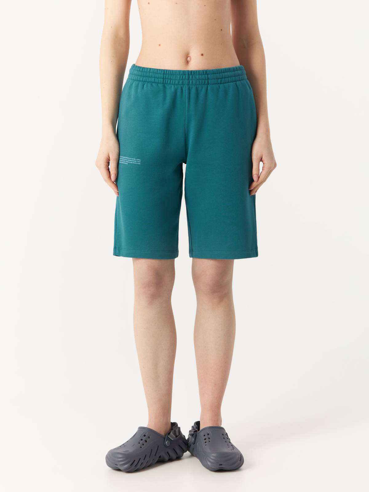 Повседневные шорты женские PANGAIA Coral Reef Long Shorts зеленые XXS
