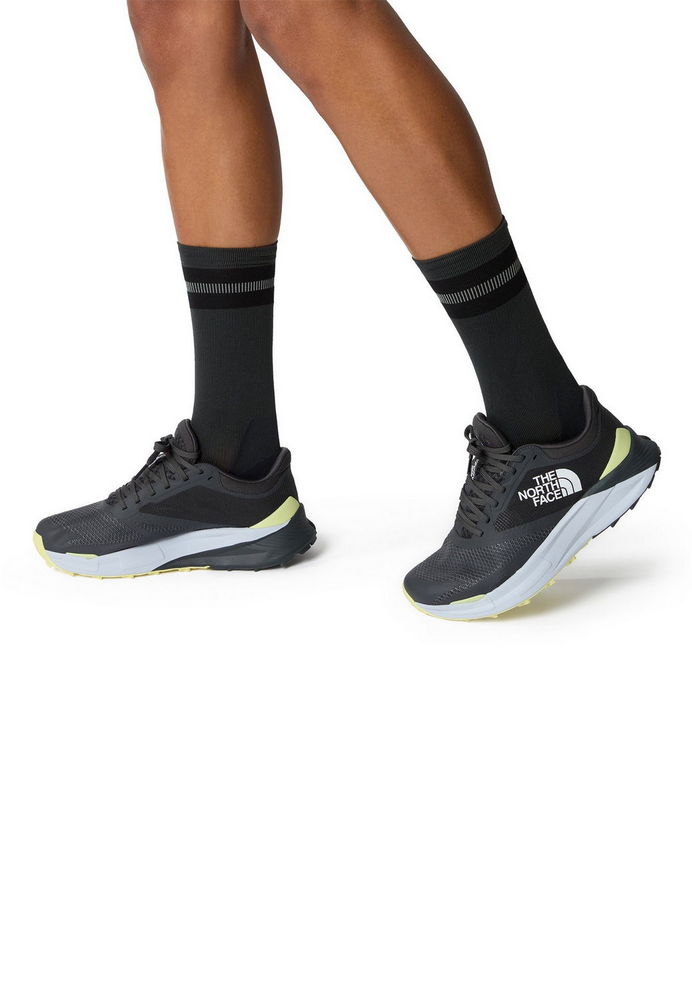 

Кроссовки женские The North Face TH311E006 серые 41 EU, Серый, TH311E006